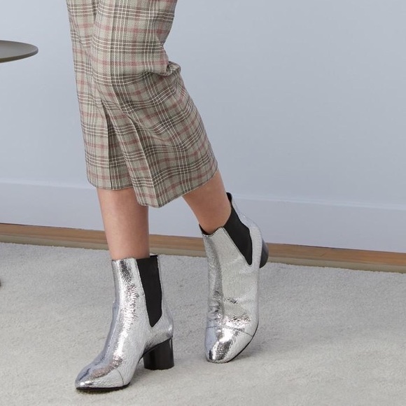 Isabel Marant Danelya Chelsea Boots in Cracked Metallic Silver FRSize 38 US 7 - Picture 2 of 7